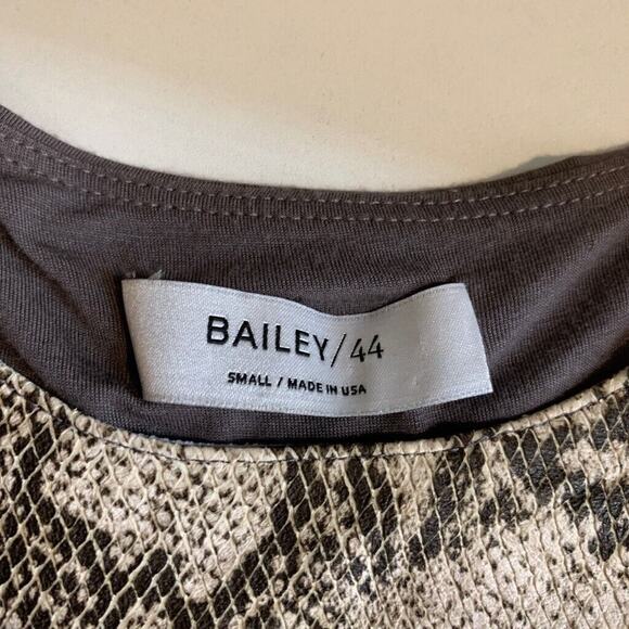 Bailey 44 Tank Top Womens S Small Brown Silk Wrap Front Snakeskin Print Cutout - Picture 7 of 11